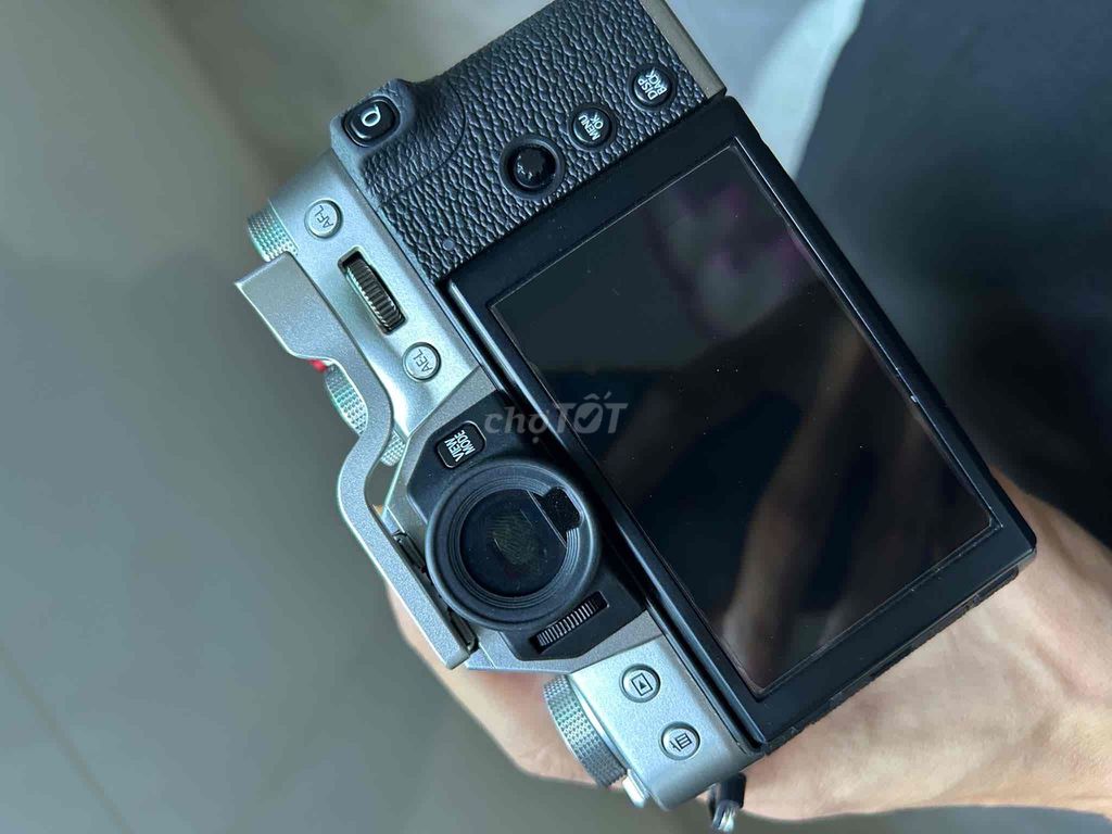 Máy ảnh Fujifilm XT30 Mark II Bạc + lens 18-55. Mua bán Máy ảnh, Máy quay tại Quận Sơn Trà Đà Nẵng được đăng bởi Thuong Nguyen Van hình 1
