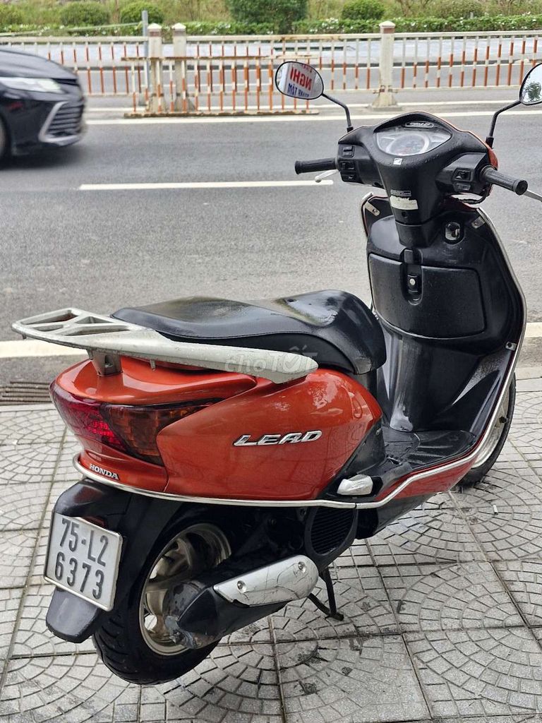 Cần bán xe lead rin 99%. Mua bán Xe máy tại Thành phố Huế Thừa Thiên Huế được đăng bởi QuachThanh 75 hình 7