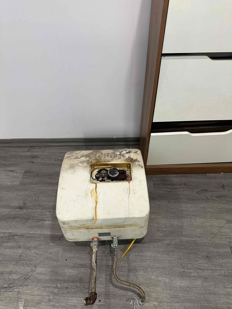 Bình nóng lạnh Ariston 30L Hỏng điều khiển. Mua bán Thiết bị vệ sinh, nhà tắm tại Quận Đống Đa Hà Nội được đăng bởi Việt hình 1