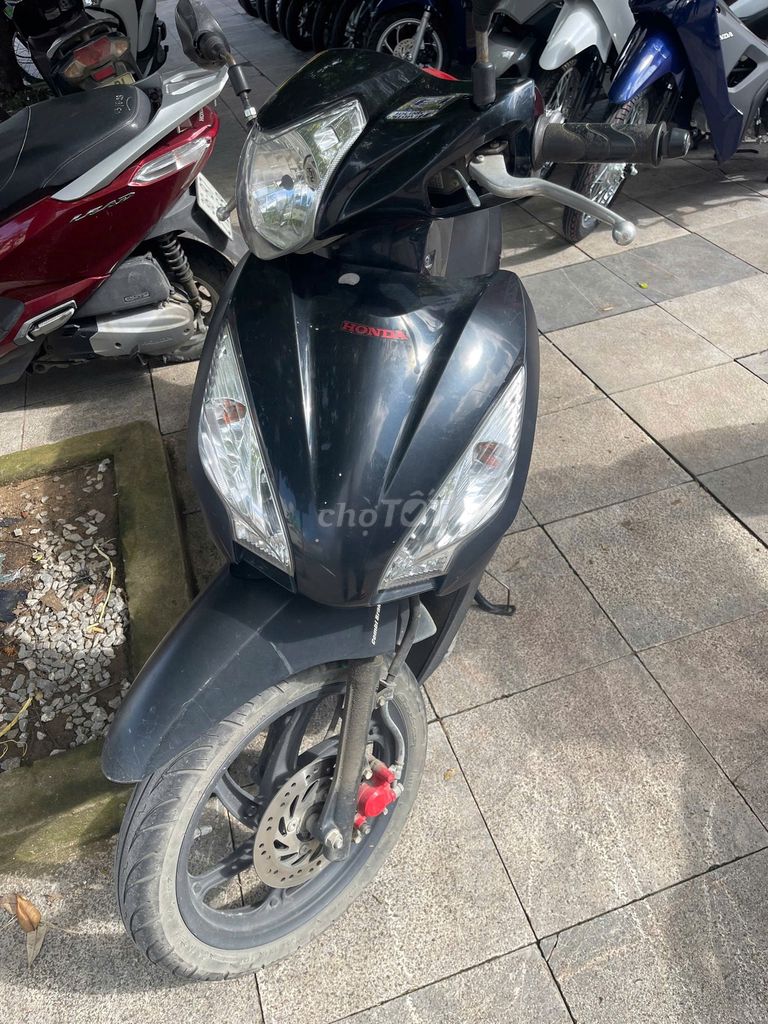 Chính chủ Bán xe vision bản đặc biệt mầu đen nhám. Mua bán Xe máy tại Huyện Quảng Xương Thanh Hóa được đăng bởi lê đức trọng hình 1