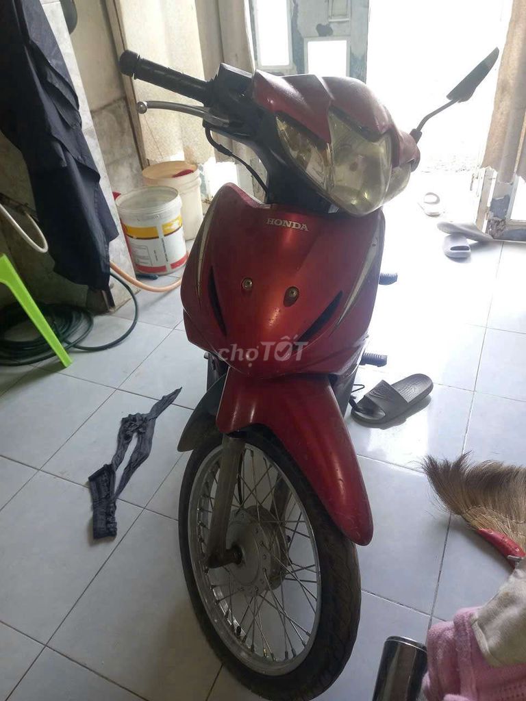 Honda Wave Thể thao màu Đỏ. Mua bán Xe máy tại Huyện Bình Chánh Tp Hồ Chí Minh được đăng bởi Thanh Ha hình 1