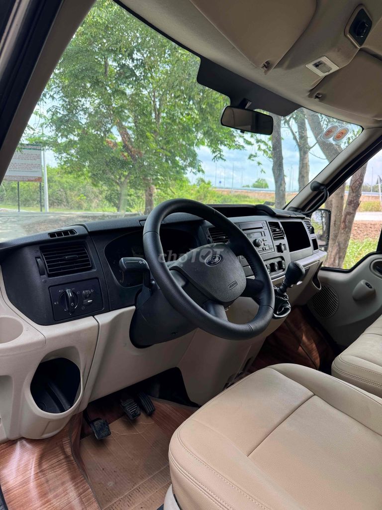 Ford Transit 2014 Luxury - 150000 km. Mua bán Ô tô tại Huyện Bình Chánh Tp Hồ Chí Minh được đăng bởi Phúc hình 11