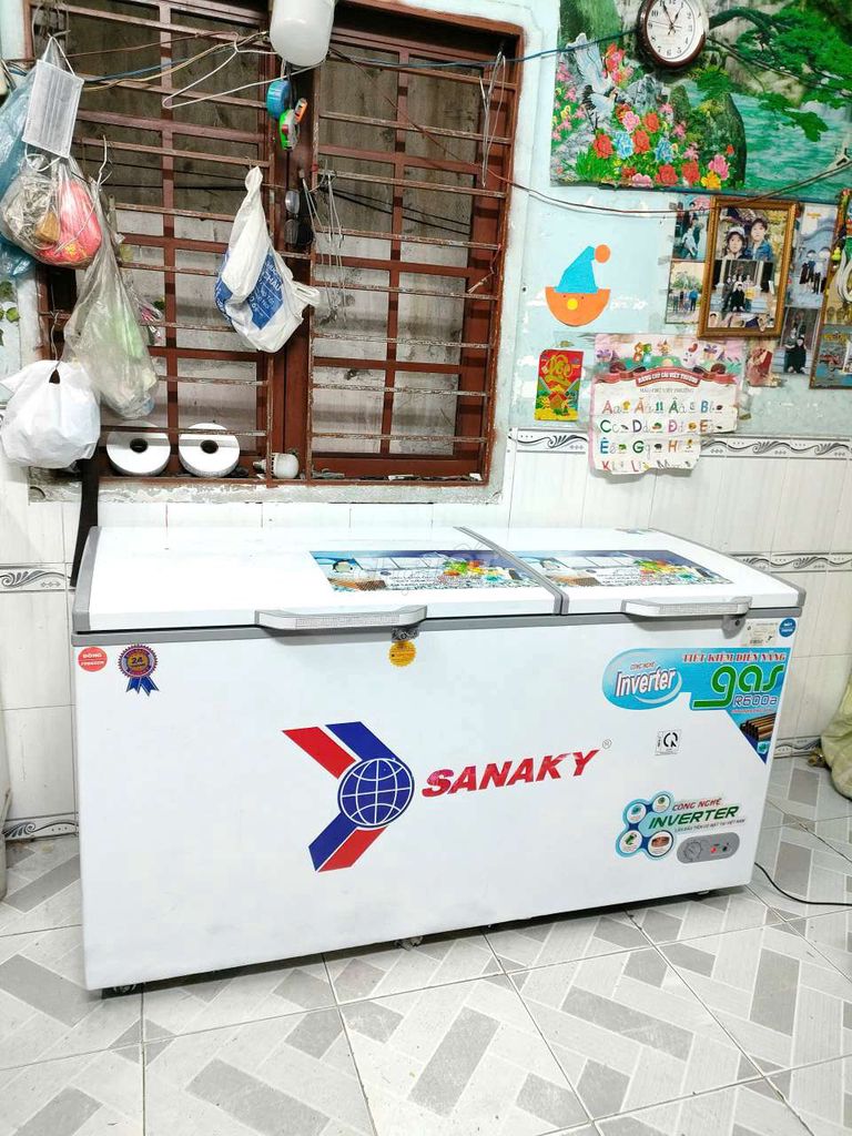 Tủ đông mát Sanaky 680 lít, inverter, 1 đông 1 mát