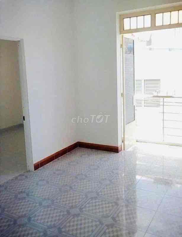 nhà diện tích lớn- 2 tầng- 3 phòng ngủ- đg Phan Văn ztrij. Mua bán nhà ở tại Quận Gò Vấp Tp Hồ Chí Minh được đăng bởi Quốc Khang hình 3
