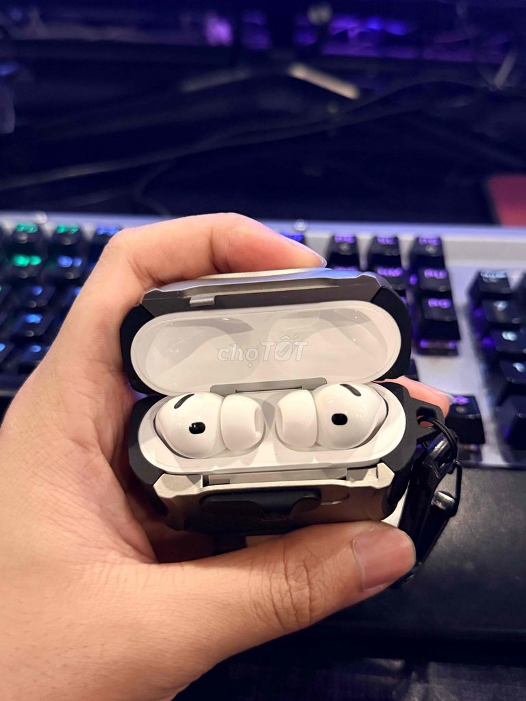 Tai nghe Apple AirPods Pro 3 Trắng. Mua bán Tivi, Âm thanh tại Huyện Hóc Môn Tp Hồ Chí Minh được đăng bởi Quốc Đạt Ngô hình 1