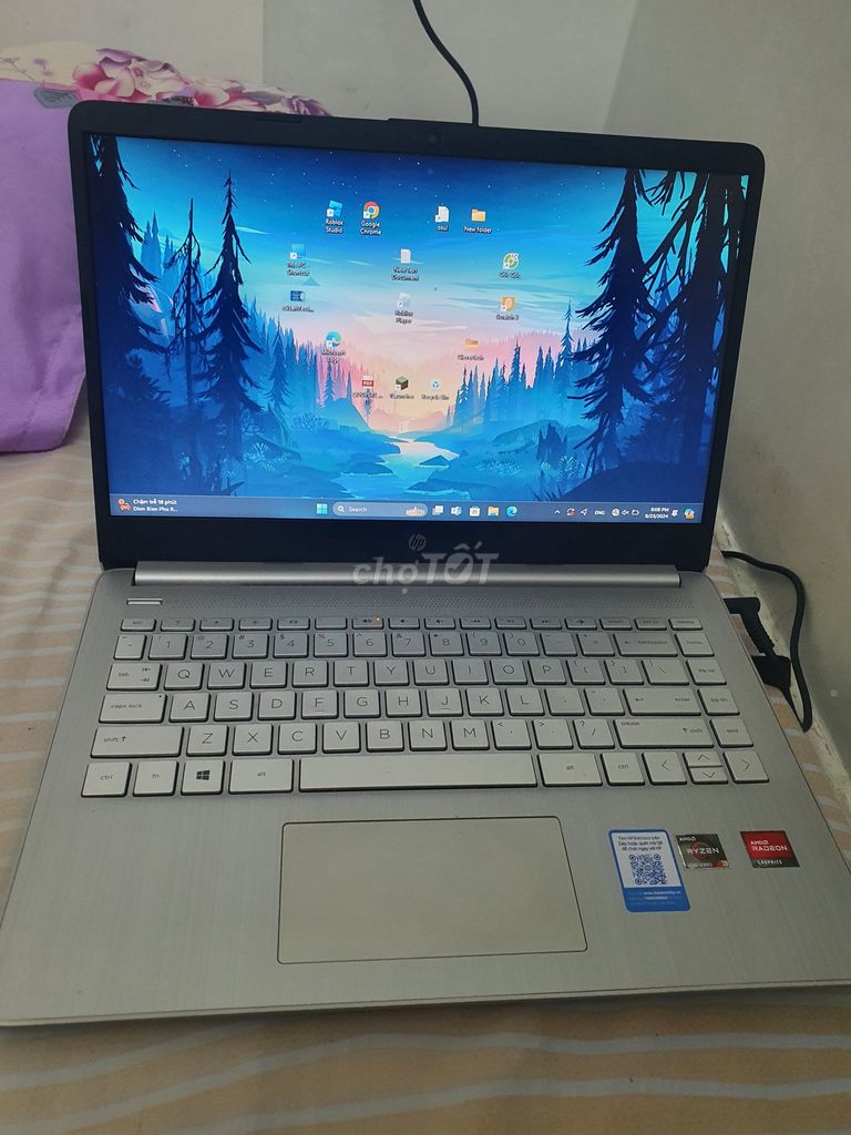 Bán nhanh laptop HP còn mới