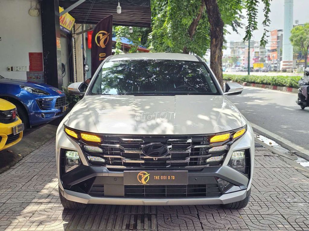 Hyundai Tucson 2025 2.0 Đặc Biệt 16.700 km Trắng