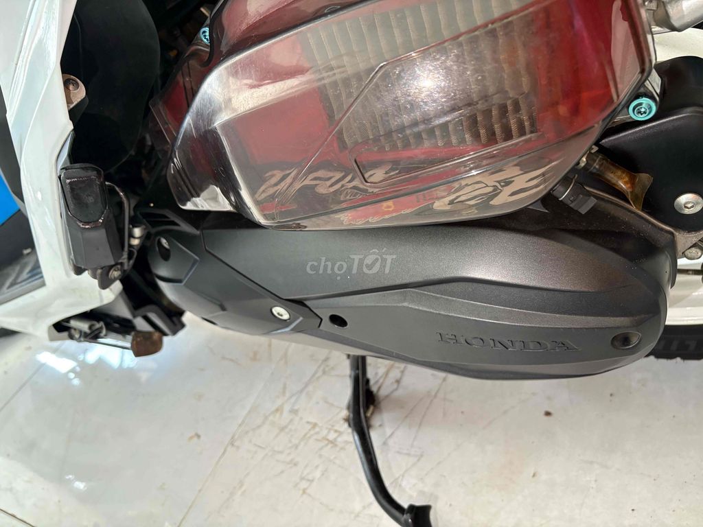 VARRIO 125. Mua bán Xe máy tại Thị xã Ngã Năm Sóc Trăng được đăng bởi CHXM ĐÀO LINH  hình 4