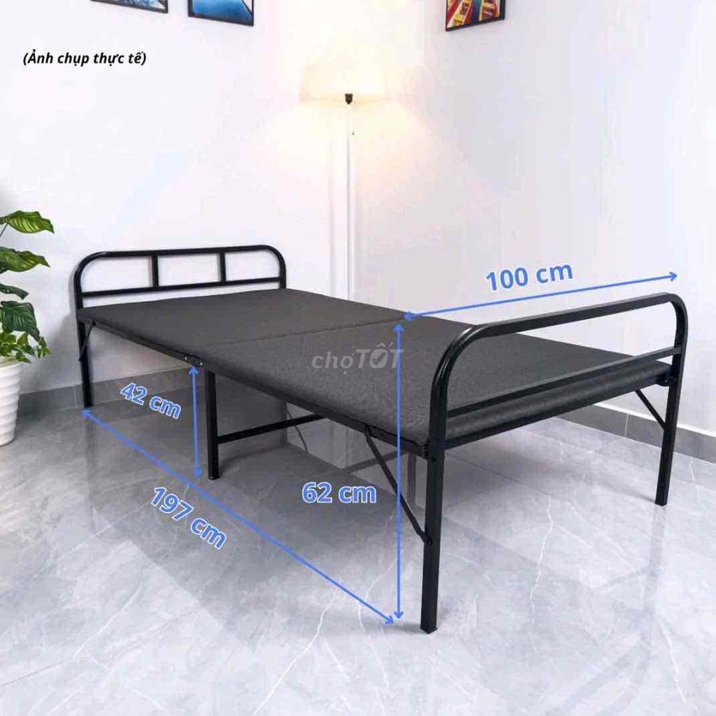 Giường xếp Sắt Ván ép Gấp gọn. Mua bán Giường, chăn ga gối nệm tại Quận Tân Bình Tp Hồ Chí Minh được đăng bởi Phạm Thị Lệ Hằng hình 1