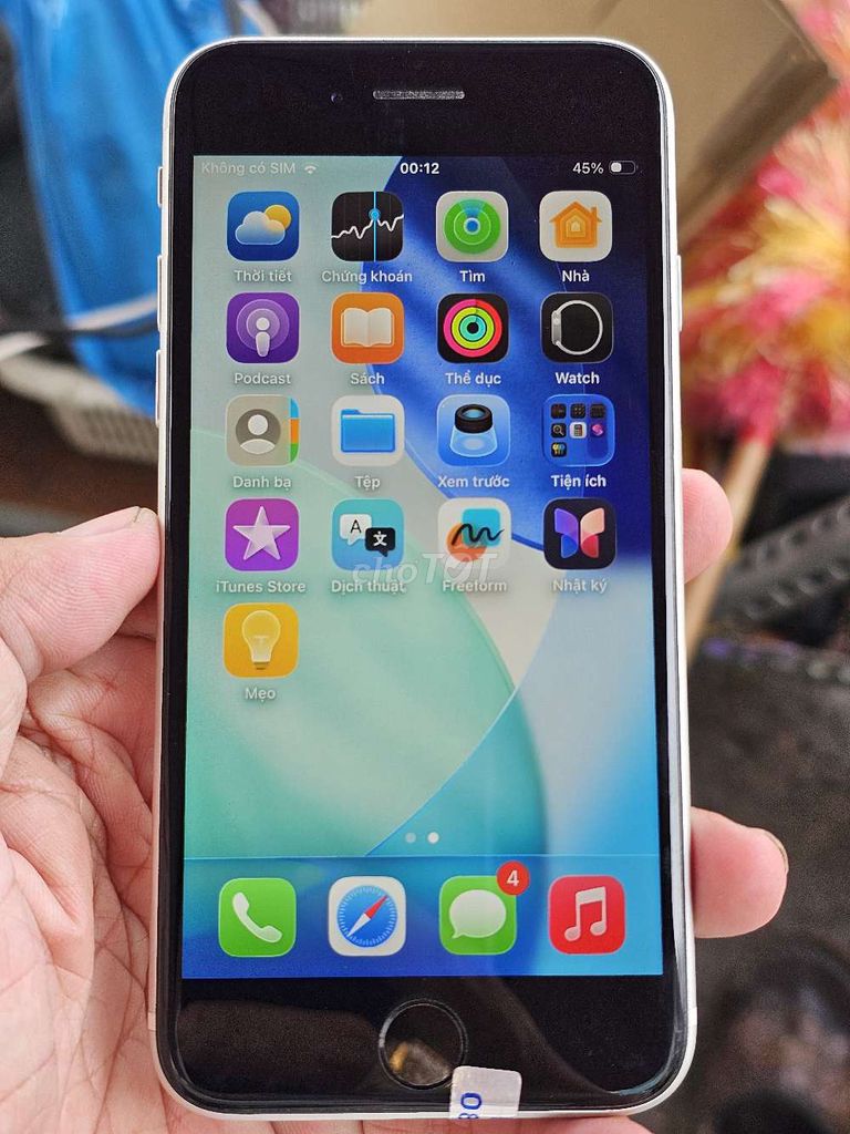  iPhone SE 64GB zin áp đẹp 98% giá rẻ . Mua bán Điện thoại tại Quận 8 Tp Hồ Chí Minh được đăng bởi Thiên Hòa mobile  hình 1
