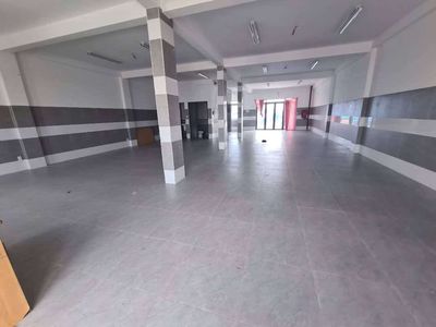 Xưởng cho thuê Xuân Thới Đông hóc môn DT 1100m giá 65tr. Cho thuê văn phòng, mặt bằng kinh doanh tại Huyện Hóc Môn Tp Hồ Chí Minh được đăng bởi Thanh Nguyen