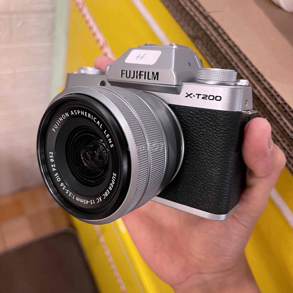máy ảnh Fujifilm XT200 kèm lens 15-45. Mua bán Máy ảnh, Máy quay tại Quận Sơn Trà Đà Nẵng được đăng bởi Phan Hoàng hình 1