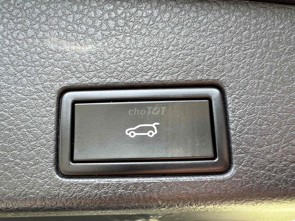 Volkswagen Touareg 2016 GP 3.6 AT -85000 km 1 Chủ. Mua bán Ô tô tại Thành phố Thủ Đức Tp Hồ Chí Minh được đăng bởi Tân hình 15