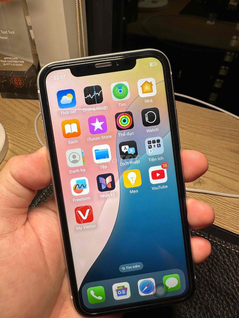 iPhone XR 64GB Trắng Đã sử dụng. Mua bán Điện thoại tại Quận Bắc Từ Liêm Hà Nội được đăng bởi truong hình 1