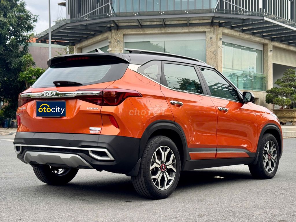 Kia Seltos 1.4 AT Luxury 2022 - Màu cam - 3v9km. Mua bán Ô tô tại Thành phố Thủ Đức Tp Hồ Chí Minh được đăng bởi OTOCITY hình 4