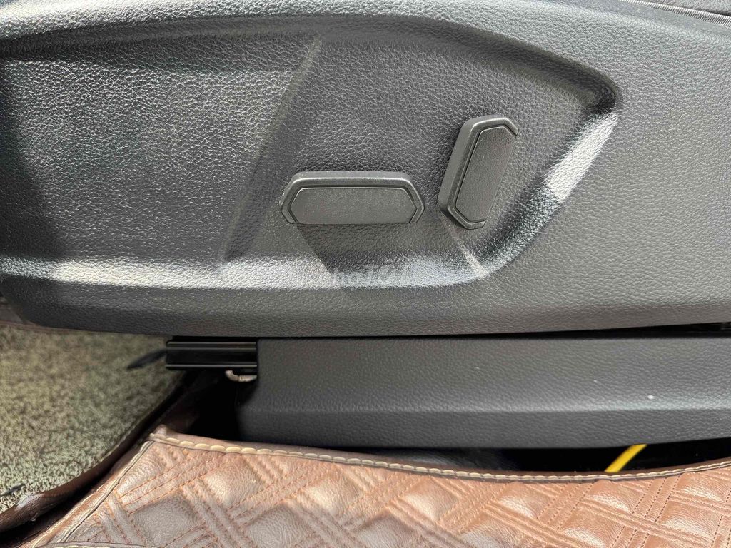 Ford Ranger 2019 WLIDTRACK BITUBO 2.0 4x4 AT. Mua bán Ô tô tại Quận Bắc Từ Liêm Hà Nội được đăng bởi Tô Văn Tiến hình 11