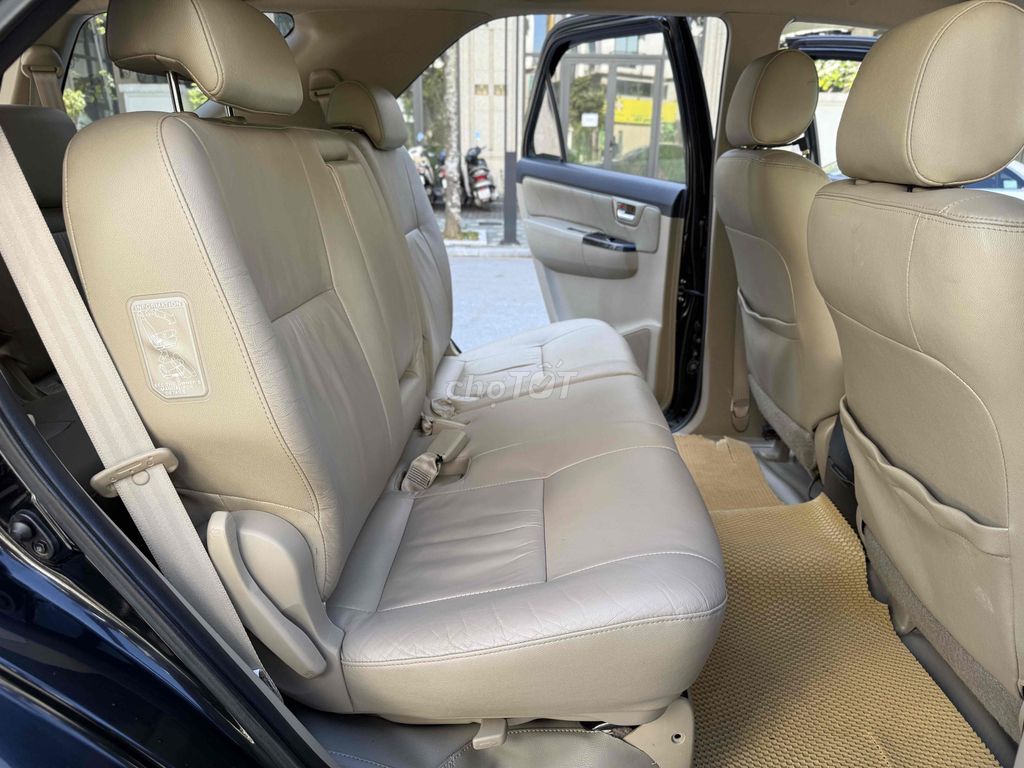 Toyota Fortuner 2.7V 4x2 2016. Mua bán Ô tô tại Quận Long Biên Hà Nội được đăng bởi No1 AUTO hình 8