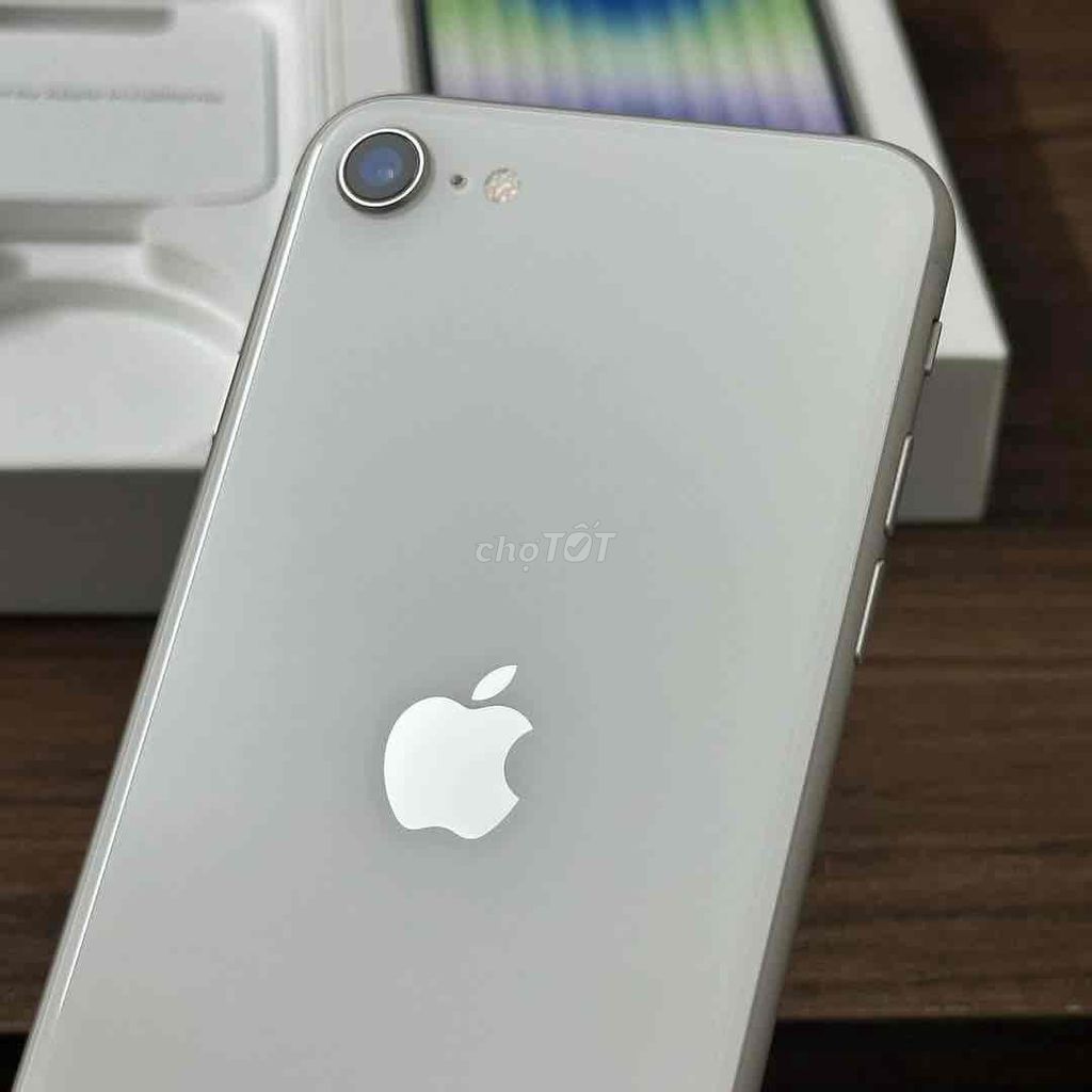 Bán điện thoại iPhone SE3. Mua bán Điện thoại tại Huyện Trảng Bom Đồng Nai được đăng bởi Bi Trần hình 1