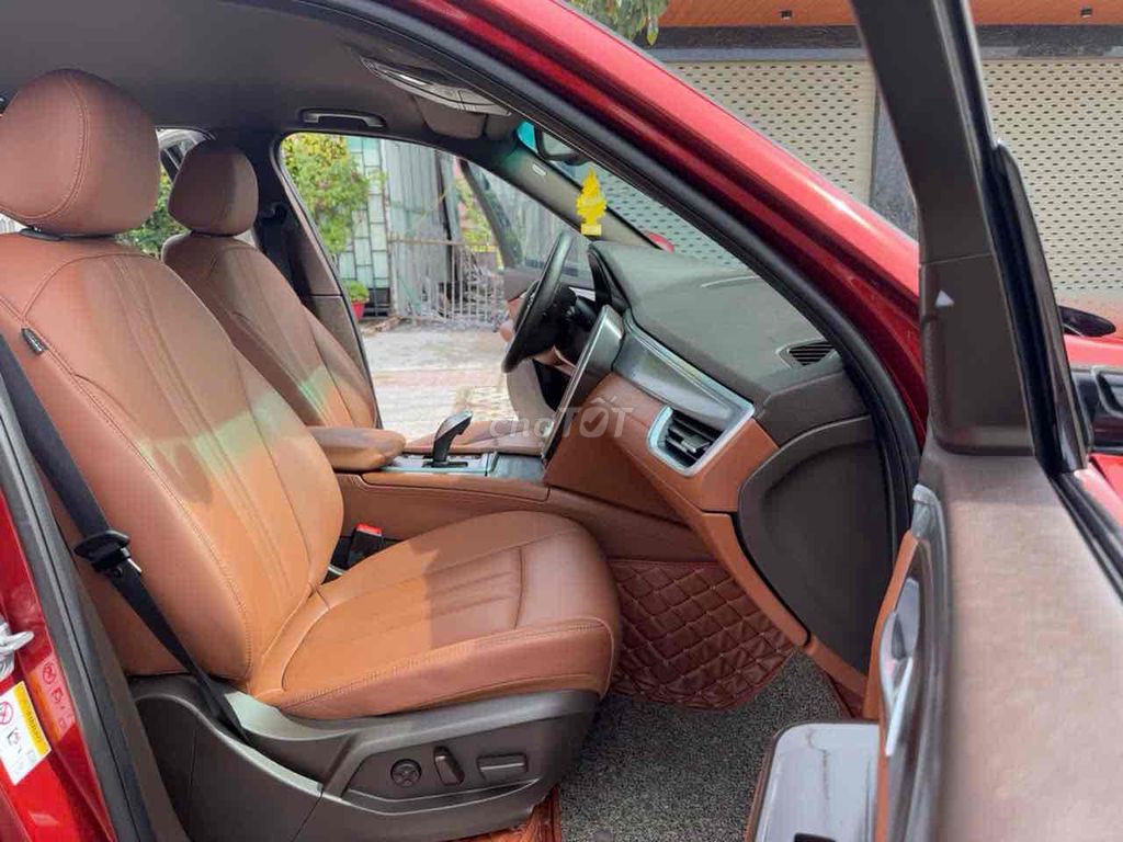 VinFast Lux SA2.0 2019 Premium 2.0 AT - 70000 km. Mua bán Ô tô tại Quận 12 Tp Hồ Chí Minh được đăng bởi a trung hình 9