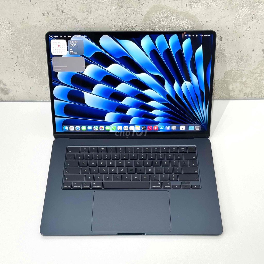 MacBook Air M5 15inch 24GB/512GB đẹp keng,  lướt. Mua bán Laptop tại Quận 10 Tp Hồ Chí Minh được đăng bởi Nguyễn Quang Huy hình 1