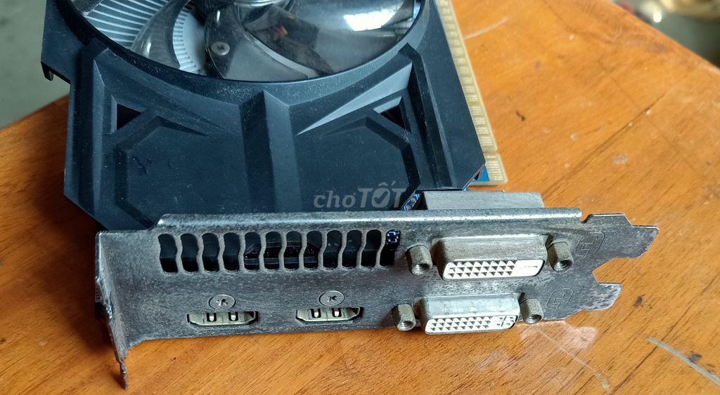 Gigabyte 2gb,ram5,gỡ máy.