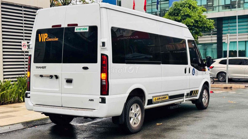 Ford Transit 2024, пробег 36 000 км, отличное состояние, много допов