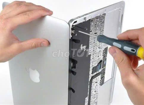Sửa chữa - Thay bàn phím MacBook NHANH - TỐT !. Dịch vụ tại Quận Thanh Khê Đà Nẵng được đăng bởi Đức Nho hình 1