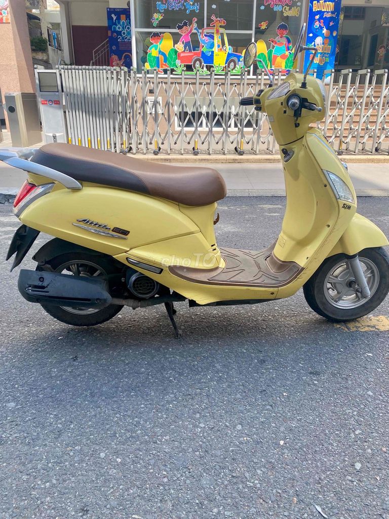 Elizabeth Fi 2014 phun xăng điện tử. Mua bán Xe máy tại Quận 1 Tp Hồ Chí Minh được đăng bởi Thu hình 4