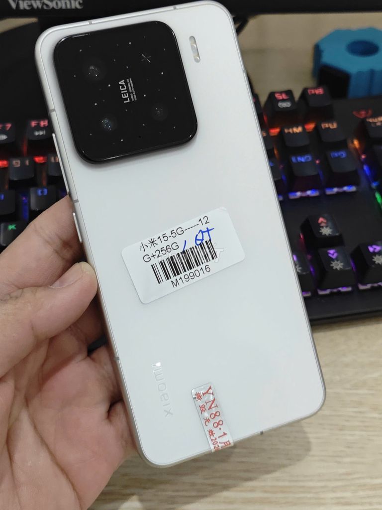 Xiaomi MI 15 12/256 Trắng Quốc tế sạc 90w có COD. Mua bán Điện thoại tại Quận Ba Đình Hà Nội được đăng bởi Android Top hình 1