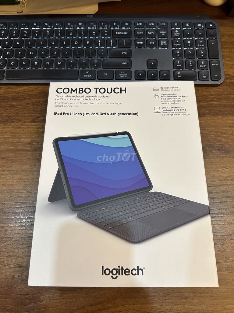 LOGITECH COMBO TOUCH cho IPAD PRO 11inch M1,M2