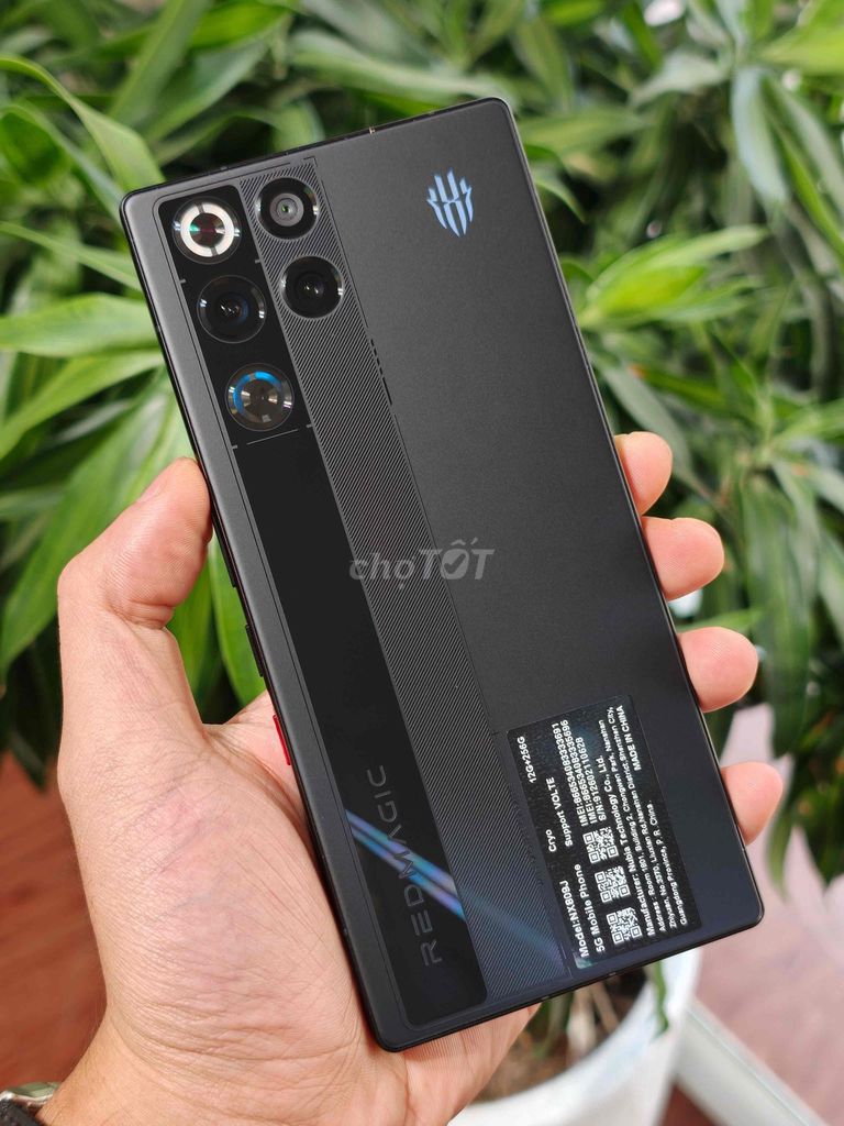 RedMagic 11 Pro 256GB Đen. Mua bán Điện thoại tại Thành phố Buôn Ma Thuột Đắk Lắk được đăng bởi Cửa hàng điện thoại NT Store BMT hình 1