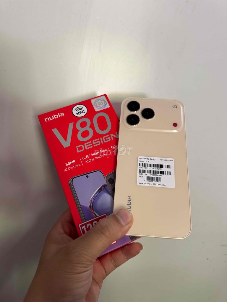 Nubia V80 Design 128GB Vàng fullbox keng. Mua bán Điện thoại tại Thành phố Buôn Ma Thuột Đắk Lắk được đăng bởi nguyễn Hải hình 1