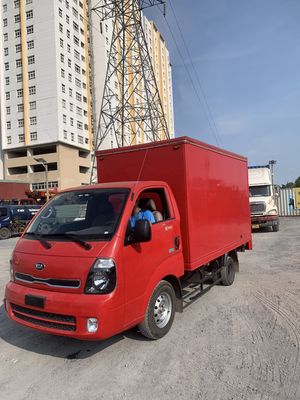 Xe tải KIA K200 đời 2018 tải hàng 1 tấn, thùng 3m2