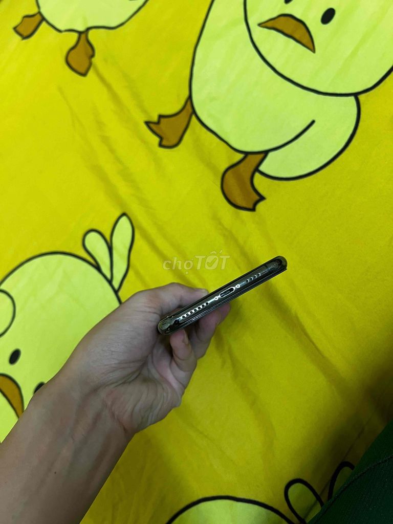 Apple iPhone Xs Max 256GB Đen đẹp 99% quốc tế. Mua bán Điện thoại tại Quận Tây Hồ Hà Nội được đăng bởi Nguyễn Văn Lung hình 1