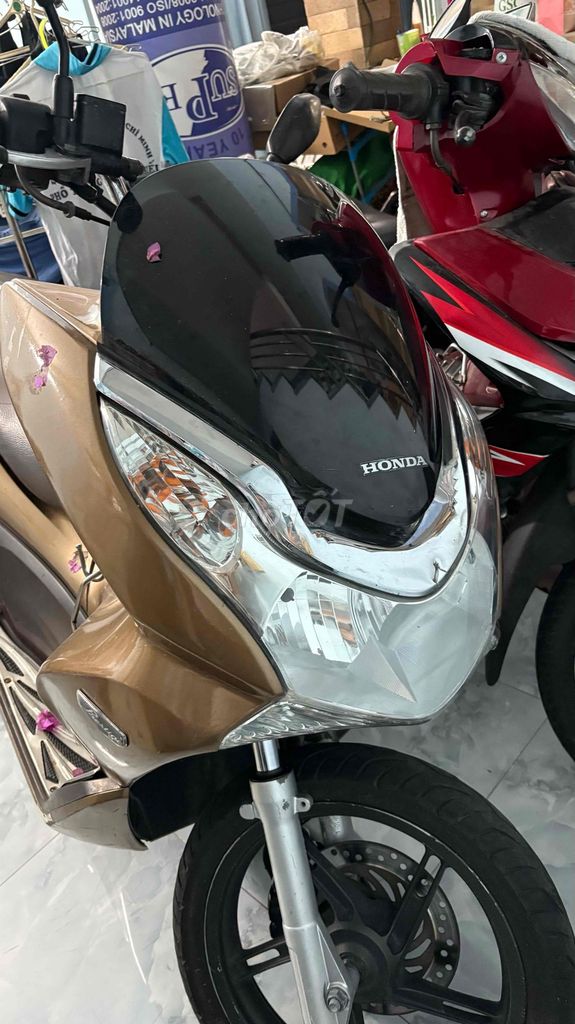 Honda PCX 125 xe zin đẹp máy êm ru chạy mạnh,rẻ. Mua bán Xe máy tại Quận Tân Phú Tp Hồ Chí Minh được đăng bởi BINH MOTO hình 1