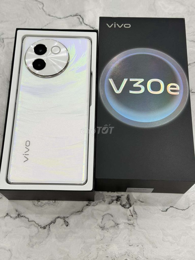 Vivo V30E VN Fullbox như mới bh dài V30 E