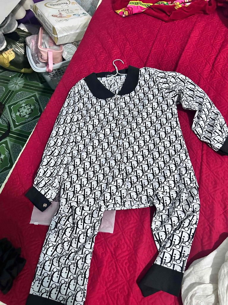 Đồ ngủ nữ vải mềm mại. Mua bán Quần áo tại Huyện Ea Kar Đắk Lắk được đăng bởi Đàm Ngọc Bích hình 1