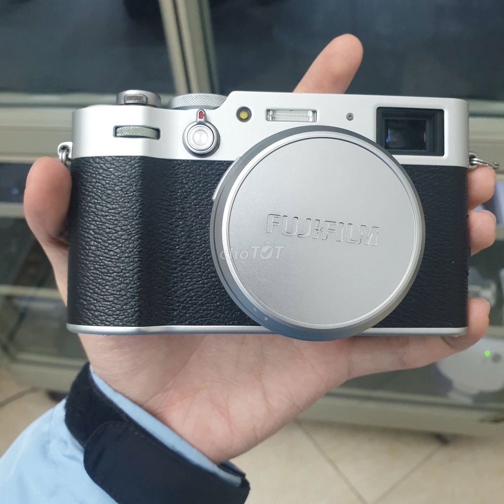 Máy ảnh Fujifilm X100V đẹp chuẩn zin sắc nét