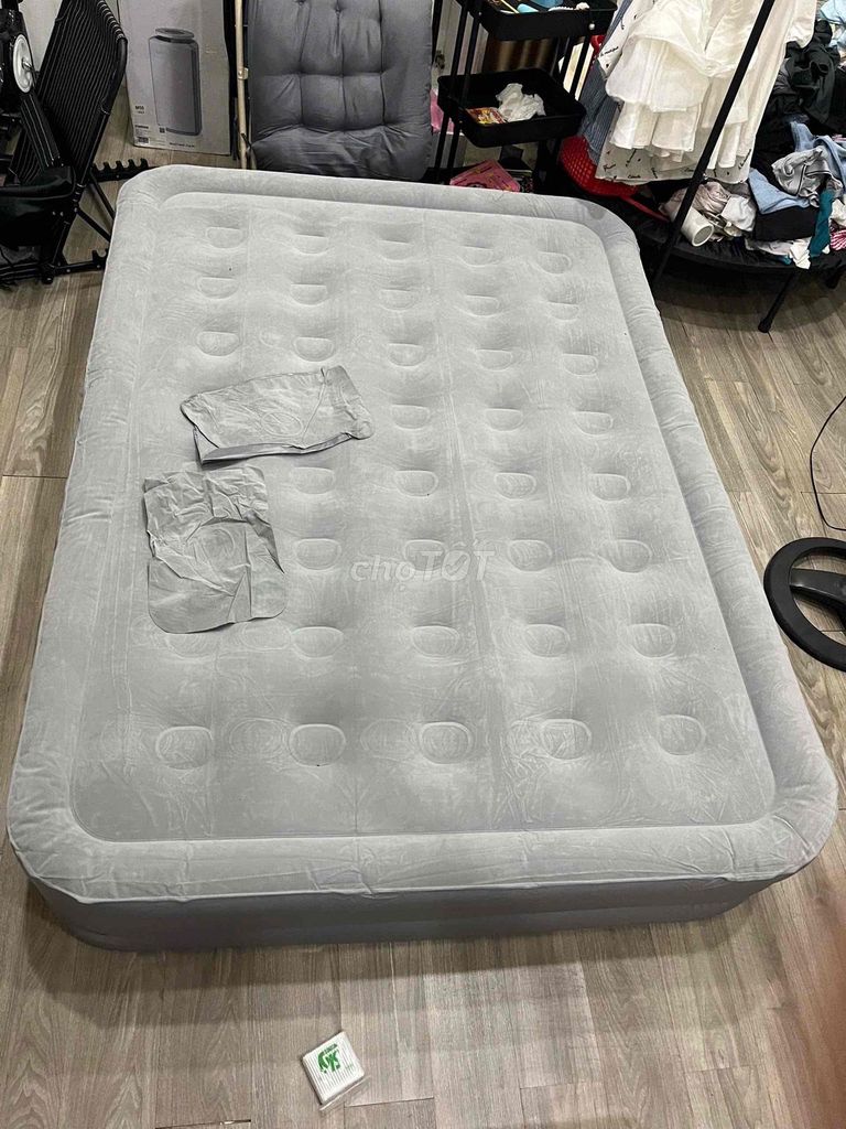 Nệm hơi 1.8m x 1.4m màu Xám mới. Mua bán Giường, chăn ga gối nệm tại Huyện Trảng Bom Đồng Nai được đăng bởi Bình Phan hình 1