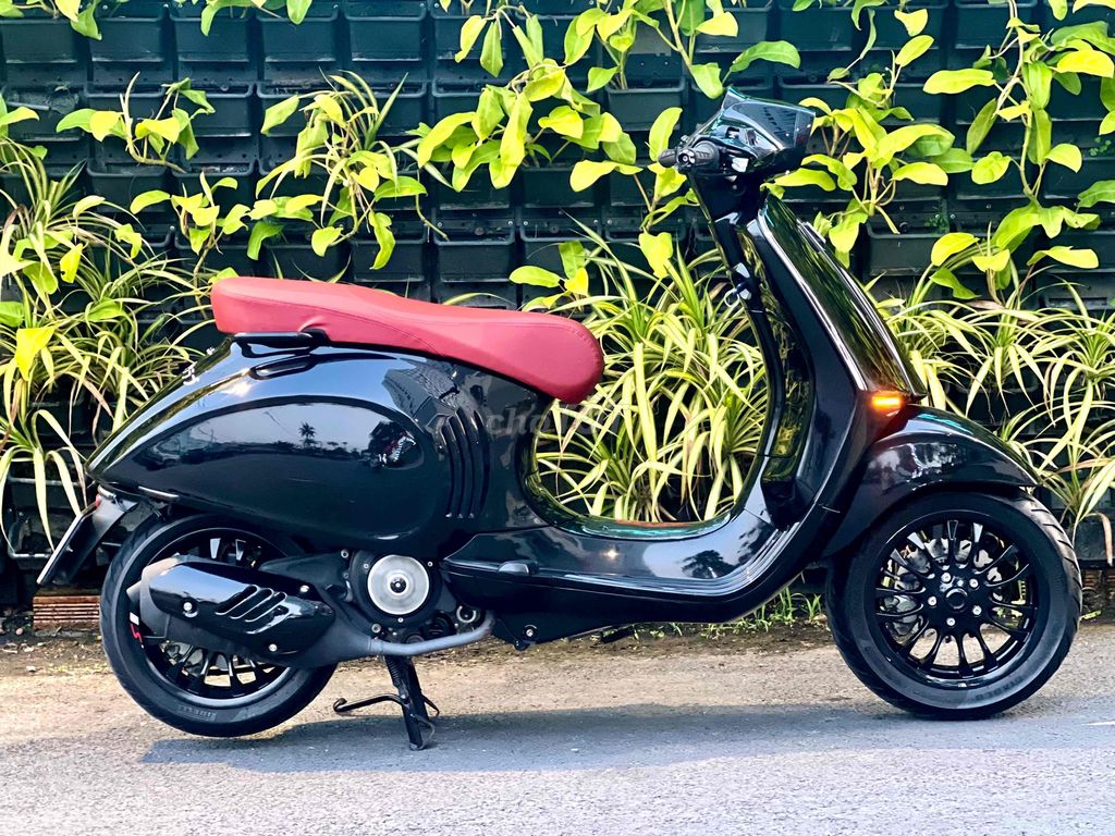 Vespa Lên Body 946 kiểng nhẹ