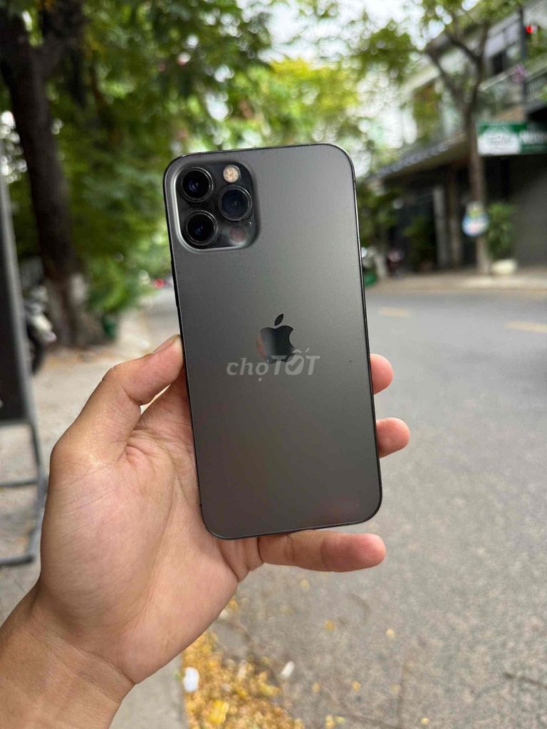 Apple iPhone 12 Pro 128GB Xám. Mua bán Điện thoại tại Quận Hải Châu Đà Nẵng được đăng bởi Võ Tấn Thật hình 1