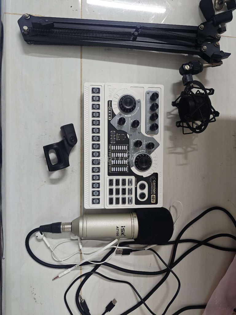 Combo livestream X5 iSK AT100. Mua bán Tivi, Âm thanh tại Quận 12 Tp Hồ Chí Minh được đăng bởi Thanh Lí đồ cũ hình 1