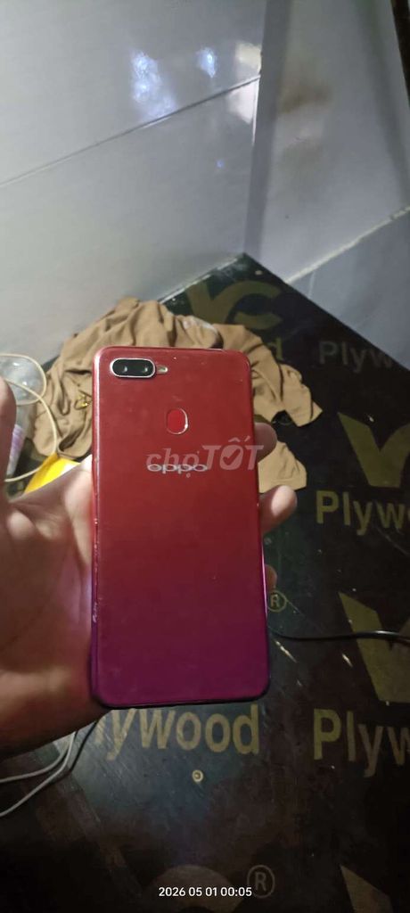 OPPO F9 64GB Đỏ Đã sử dụng. Mua bán Điện thoại tại Quận Liên Chiểu Đà Nẵng được đăng bởi Dũng Đào hình 1