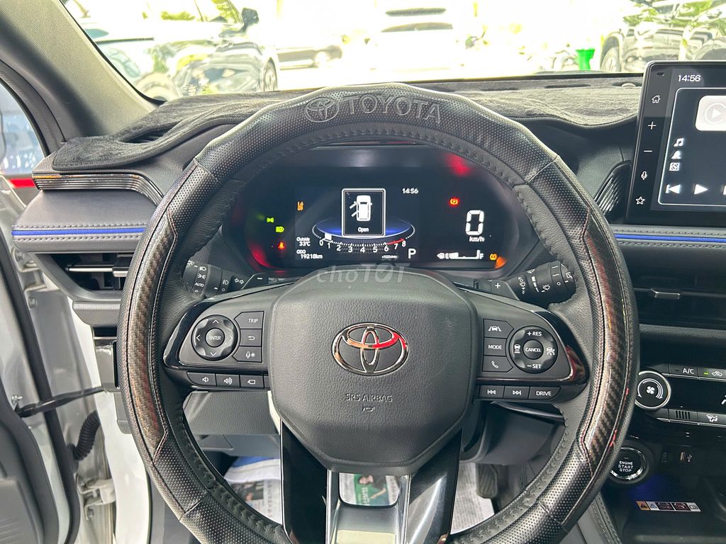 Toyota Yaris Cross CVT 2024 Đi 19.000km Cực Đẹp. Mua bán Ô tô tại Quận 8 Tp Hồ Chí Minh được đăng bởi Tuấn Ô Tô Cũ Sài Gòn hình 9