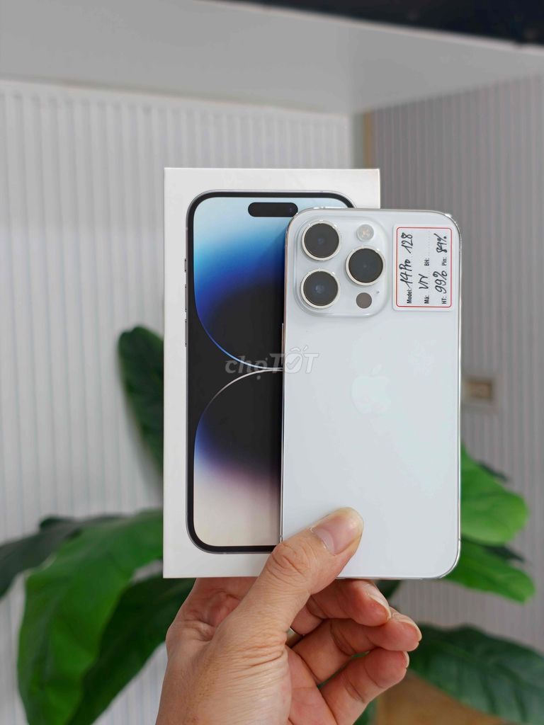 iphone 14Pro128gb Silver VN/A Fullbox Likenew. Mua bán Điện thoại tại Quận Đống Đa Hà Nội được đăng bởi Quý Hoàng hình 1