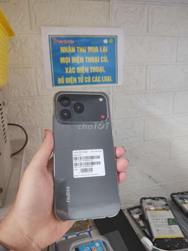 Nubia V80 Design 20GB/256GB Xám. Mua bán Điện thoại tại Thành phố Huế Thừa Thiên Huế được đăng bởi T PLUS MOBILE MUA BÁN ĐIỆN THOẠI hình 1