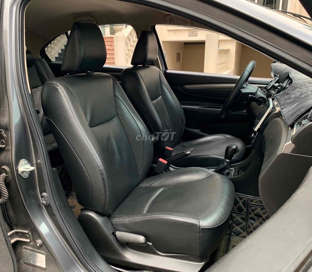 Suzuki Ciaz 2019 1.4 AT - 43000 km. Mua bán Ô tô tại Thành phố Thủ Đức Tp Hồ Chí Minh được đăng bởi Xe cũ bé Trâm hình 10