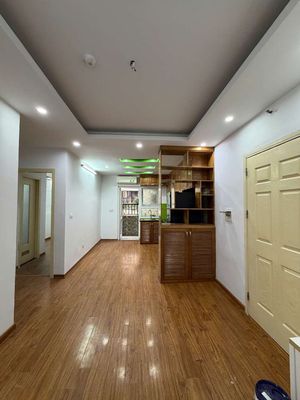Chính chủ nhờ em cho thuê căn hộ HH Linh Đàm