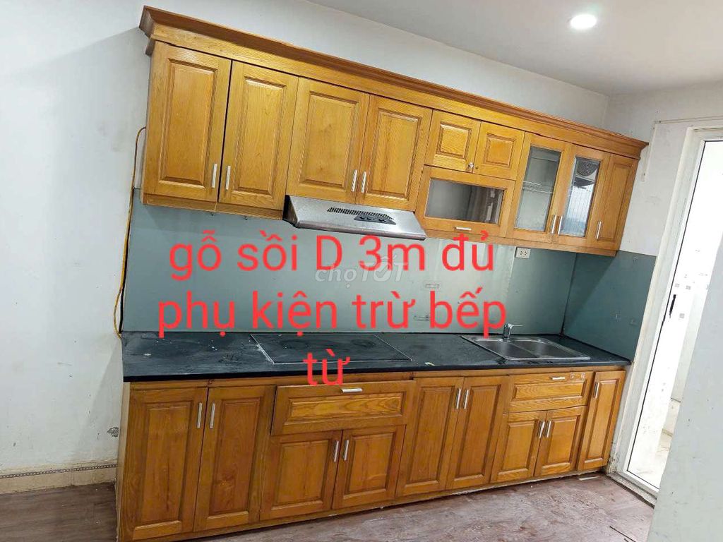 Tủ bếp gỗ sồi