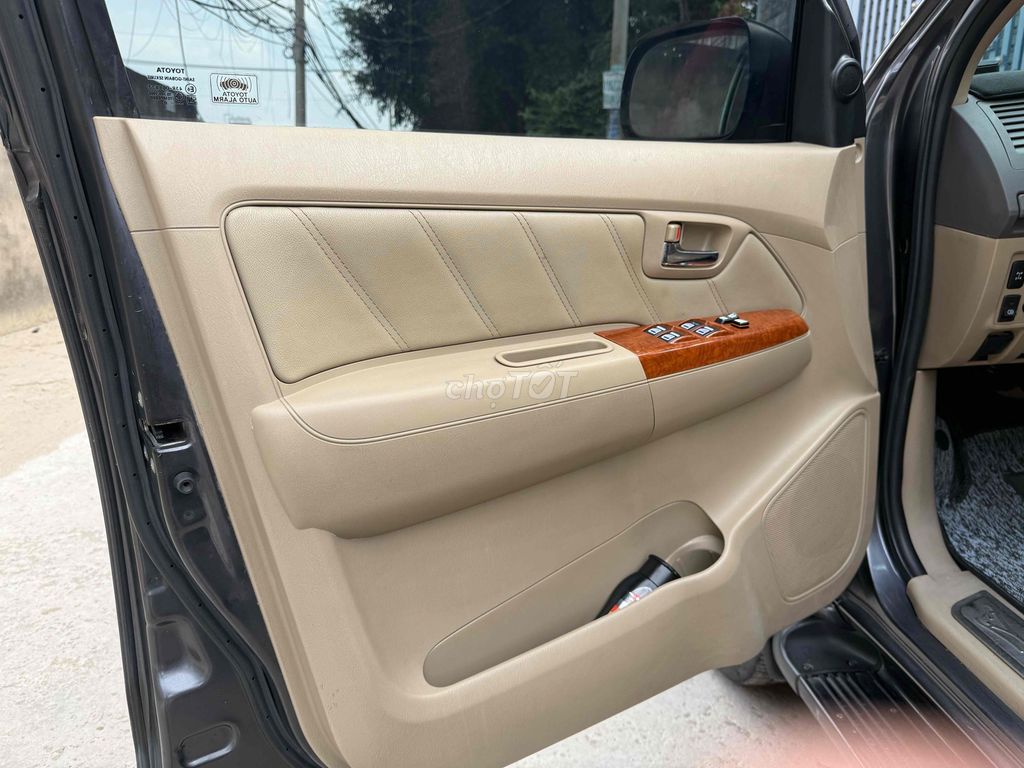Toyota Fortuner 2010 2.7V - 150000 km. Mua bán Ô tô tại Huyện Bình Chánh Tp Hồ Chí Minh được đăng bởi Duy long hình 1